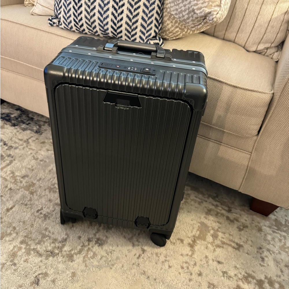 High-Quality Slightly Used Gray Lock Carry-On Luggage for Sale